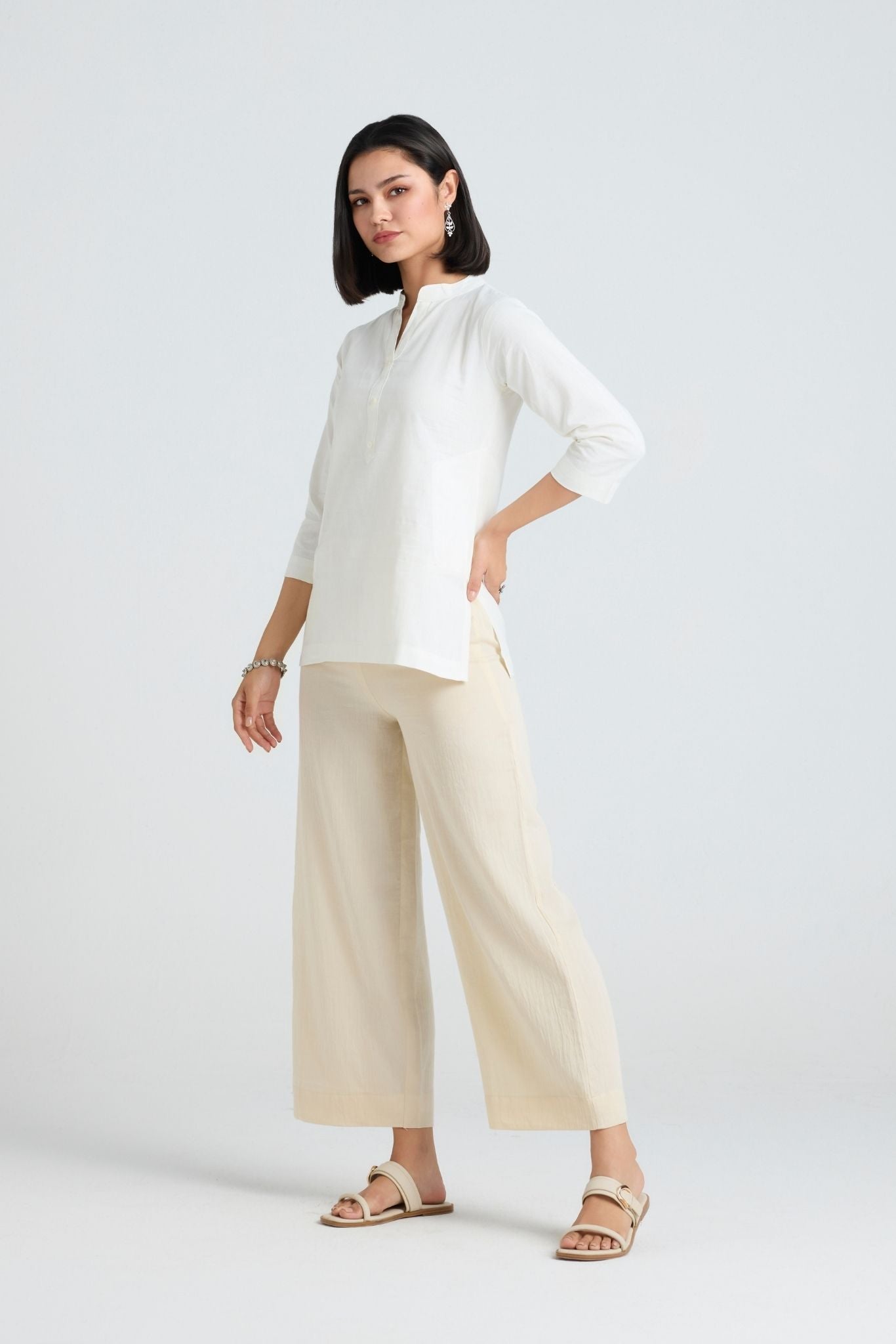 Eshani Linen Short Kurta