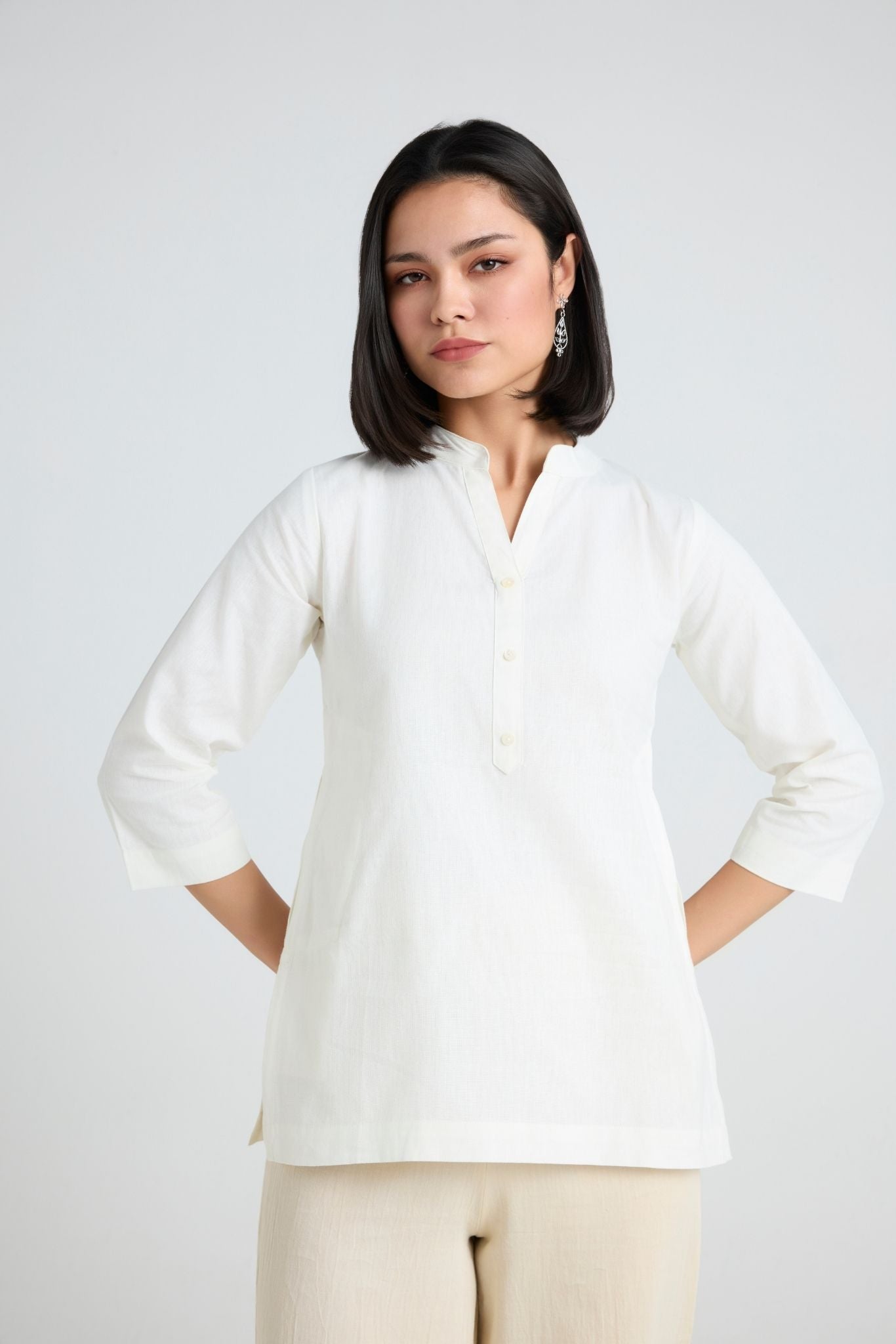 Eshani Linen Short Kurta