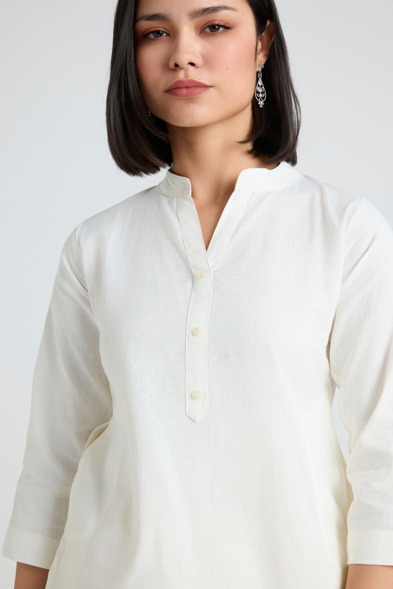 Eshani Linen Short Kurta