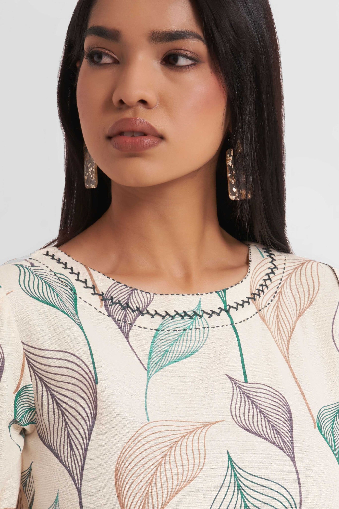 Tazmeen Embroidered Co-Ord Set