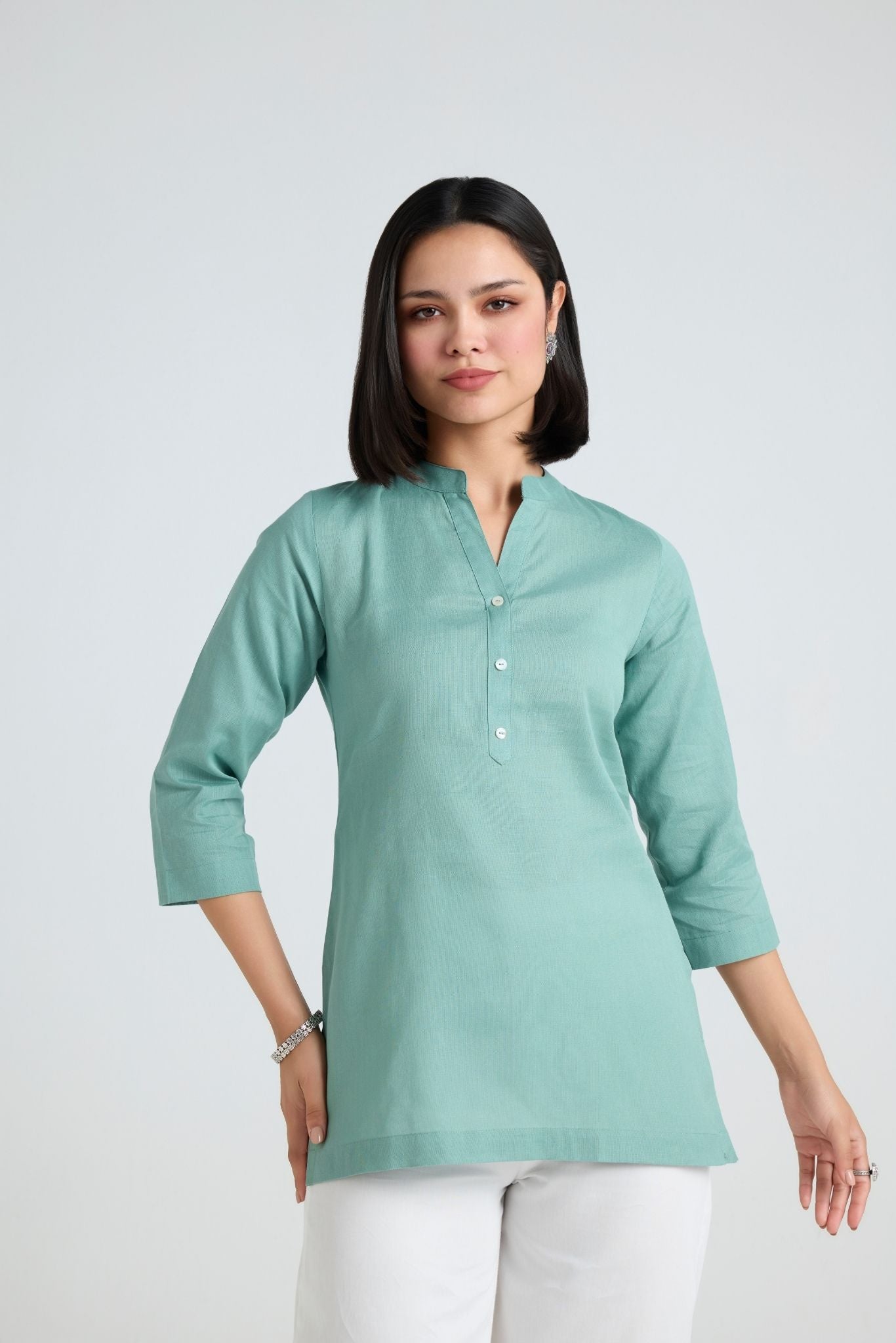 Komal Linen Short Kurta