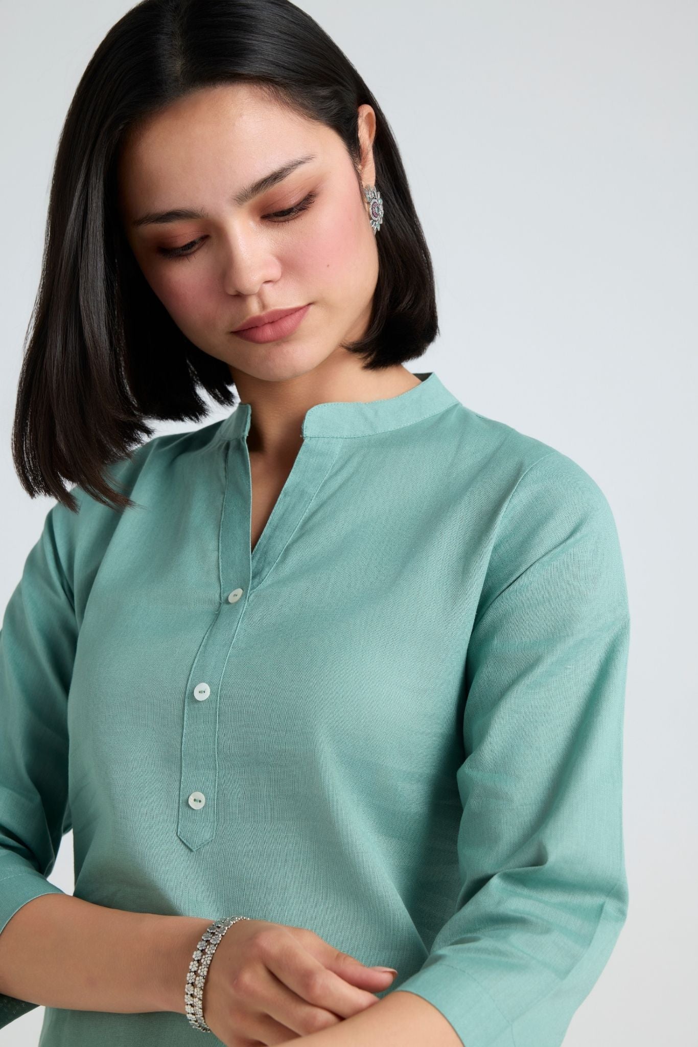 Komal Linen Short Kurta