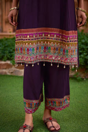 Husna Embroidered Kurta Set
