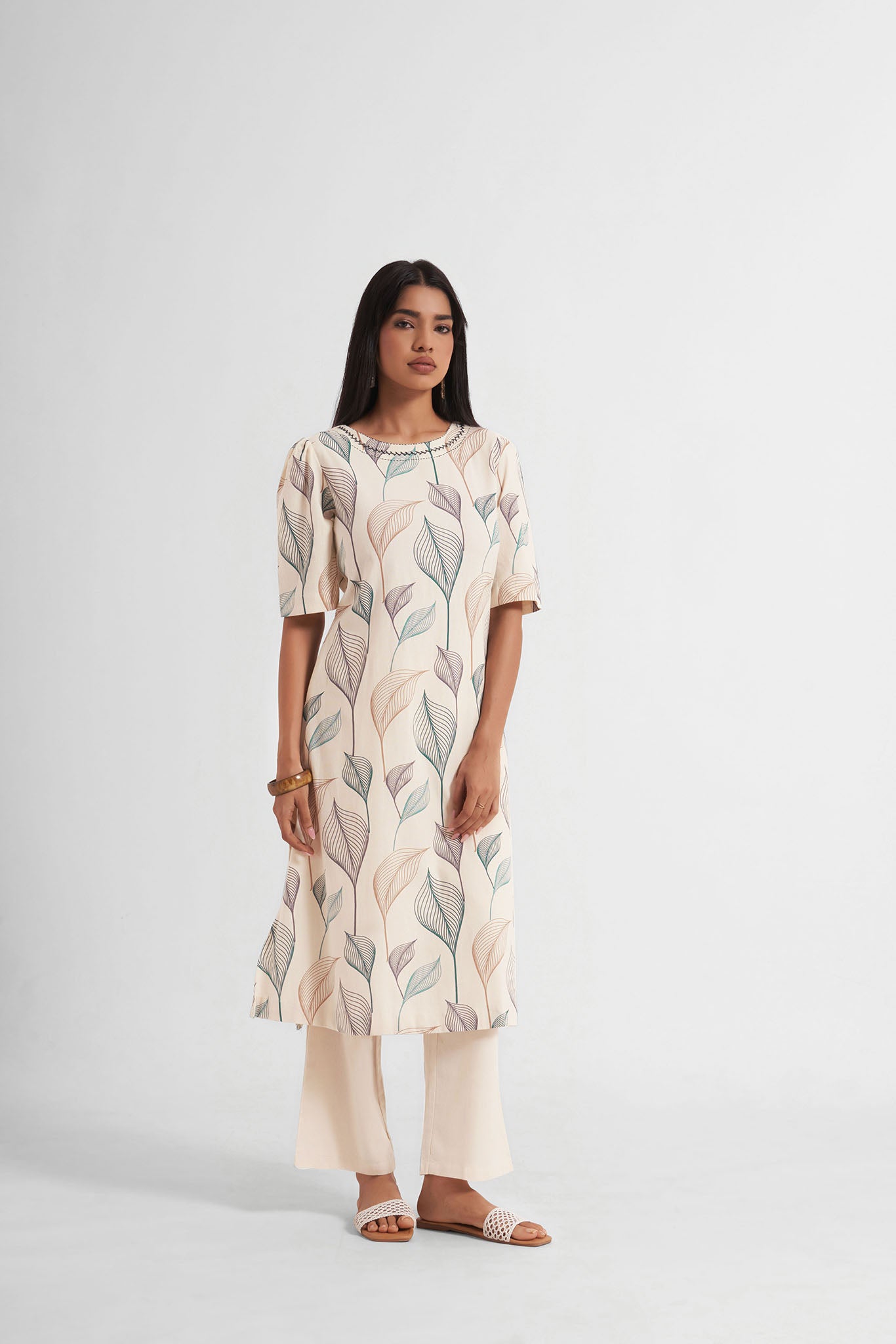 Tazmeen Embroidered Co-Ord Set