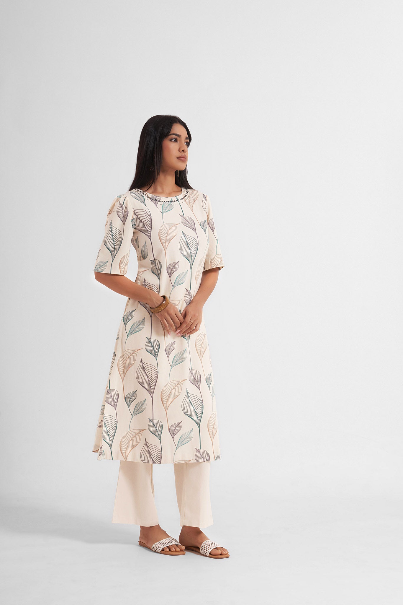 Tazmeen Embroidered Co-Ord Set