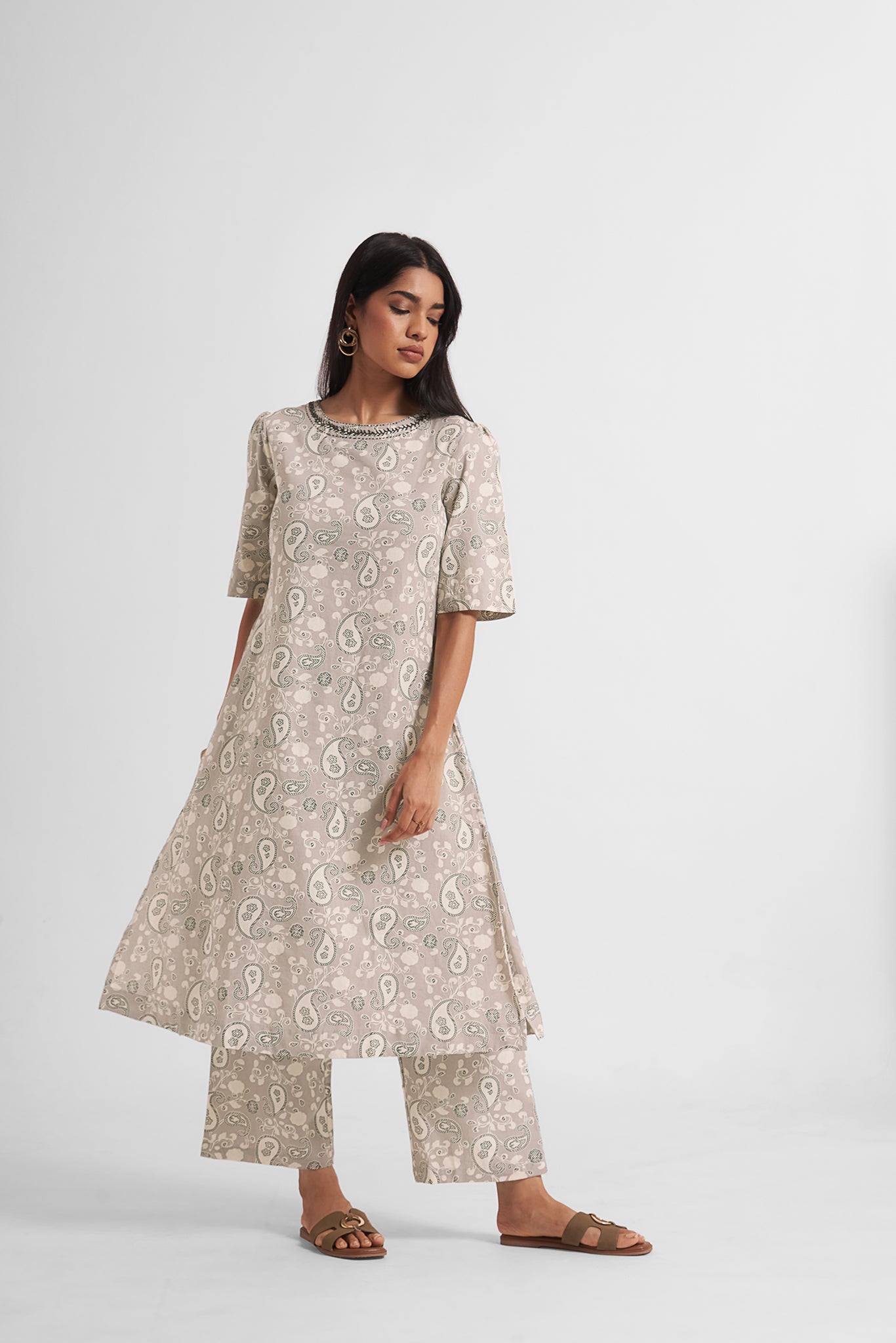 Eshal Embroidered Co-Ord Set