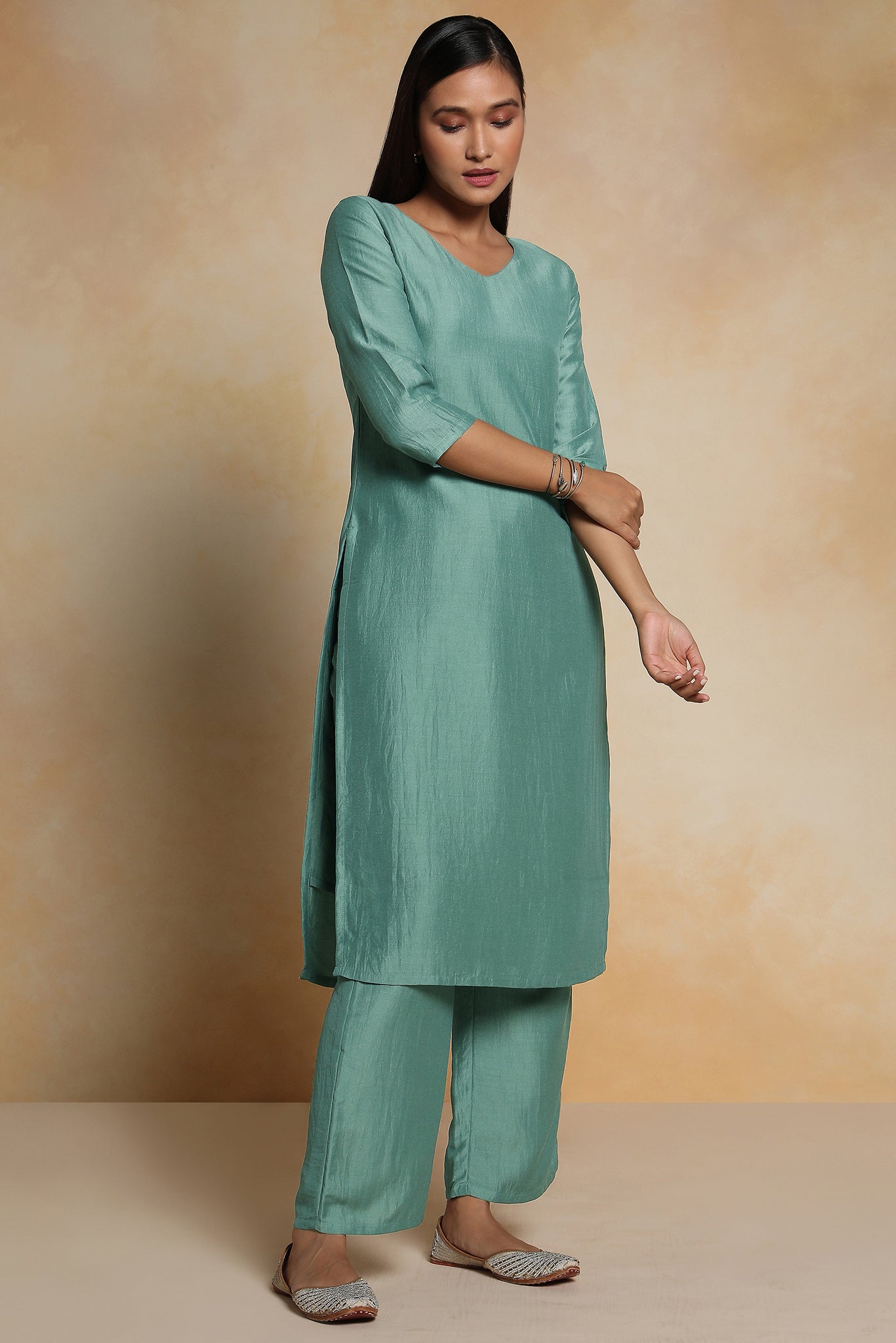 Ruhi Kurta Set