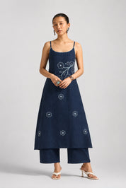 Eshan Embroidered Kurta Set
