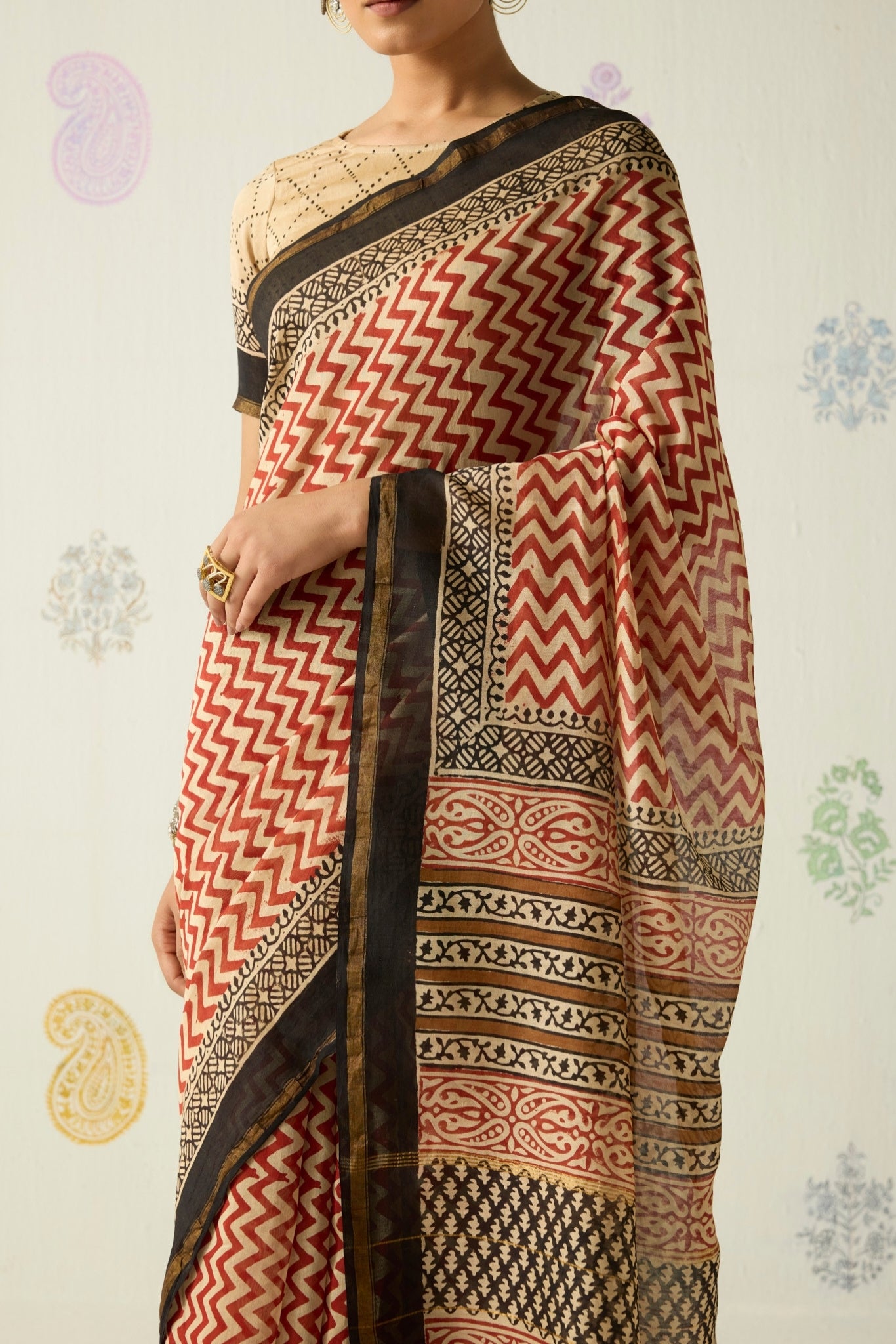 Keya Saree