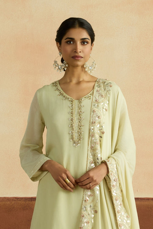 Pranavi Embroidered Kurta Set (Unstitched)