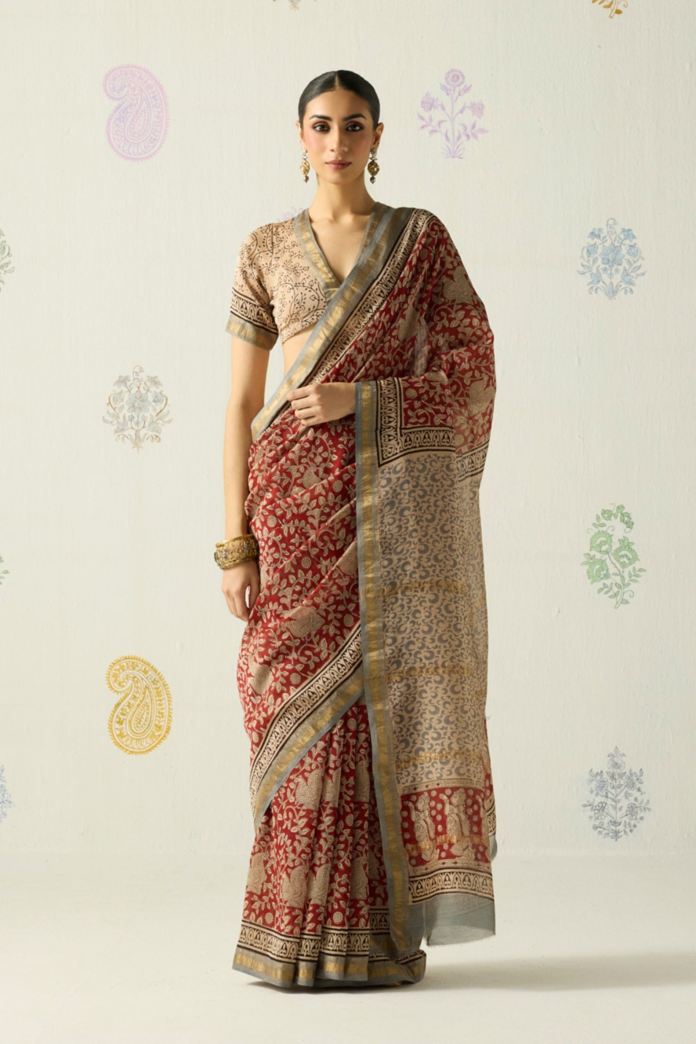 Devyani Saree
