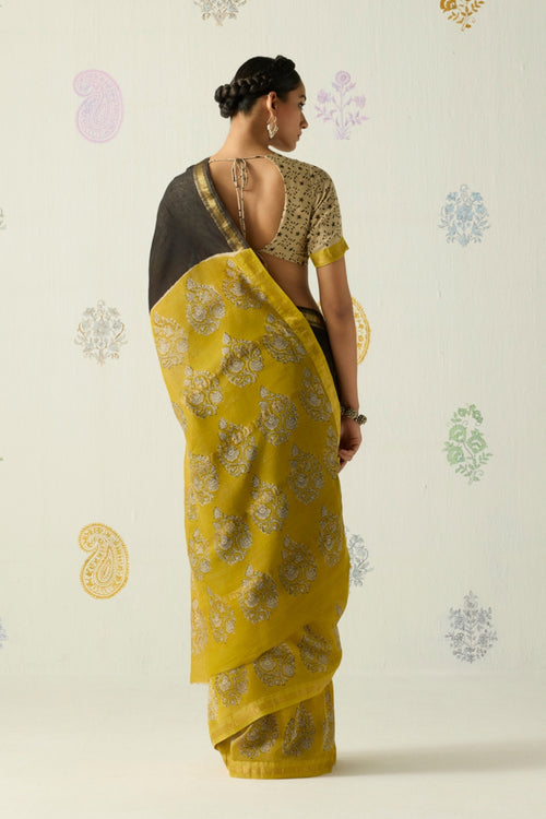 Devaki Saree