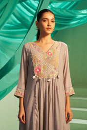 Gulnaar Kurta Set
