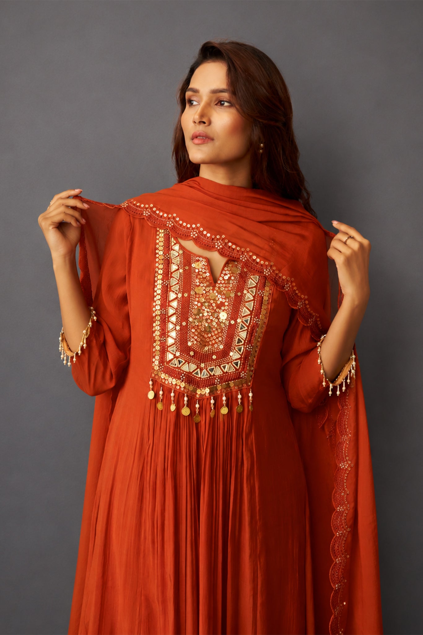 Nazaakat Kurta Set