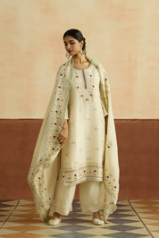 Mahika Embroidered Kurta Set (Unstitched)