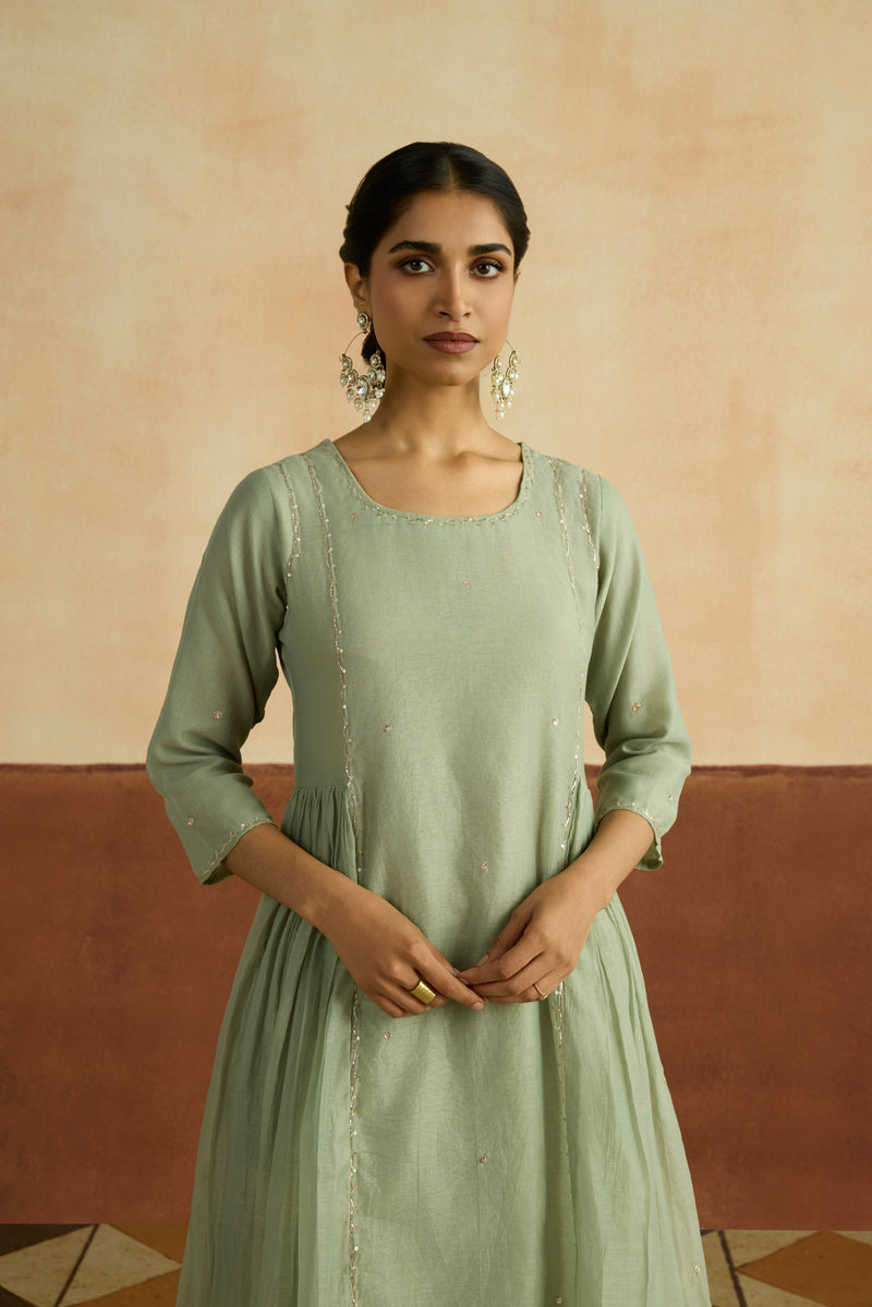 Omika Embroidered Kurta Set