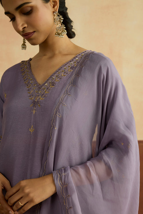 Parvati Embroidered Kurta Set