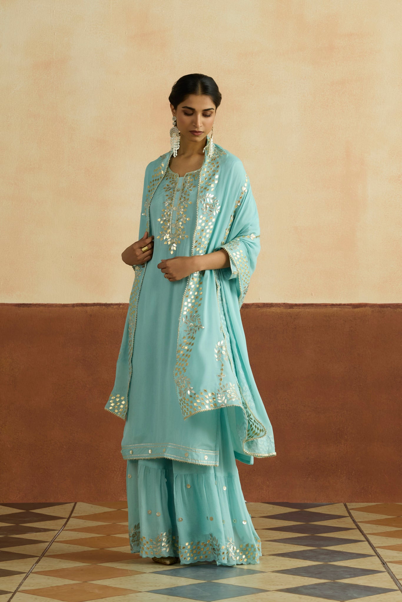 Meera Embroidered Kurta Set (Unstitched)