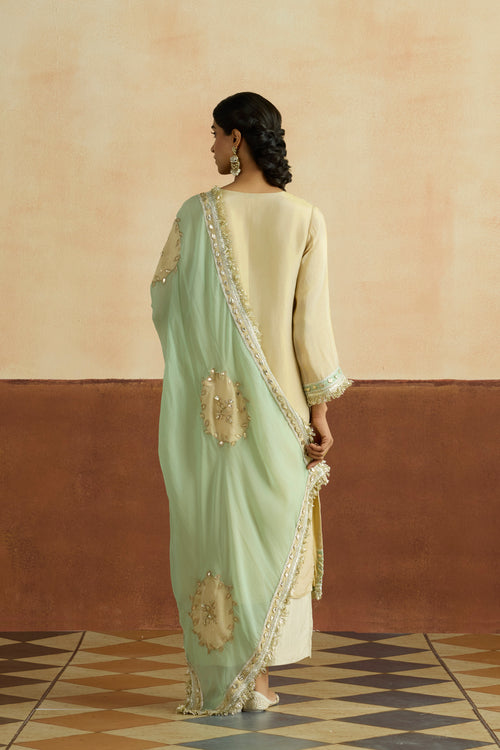 Nitara Embroidered Kurta Set (Unstitched)