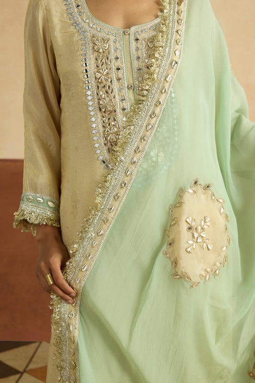 Nitara Embroidered Kurta Set (Unstitched)