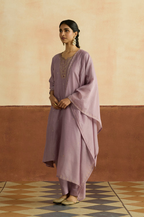 Oorja Embroidered Kurta Set