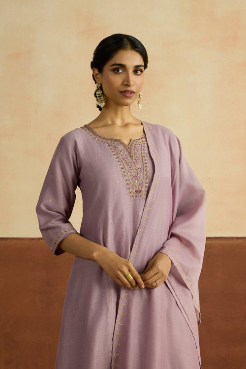 Oorja Embroidered Kurta Set