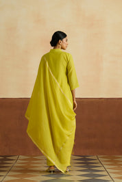 Ruhani Embroidered Kurta Set