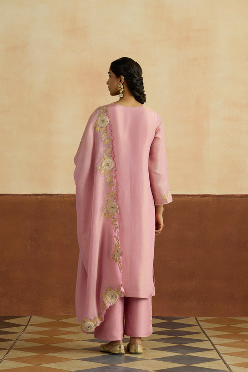Manavi Embroidered Kurta Set (Unstitched)