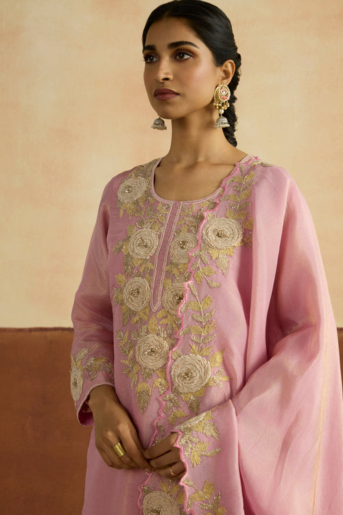 Manavi Embroidered Kurta Set (Unstitched)