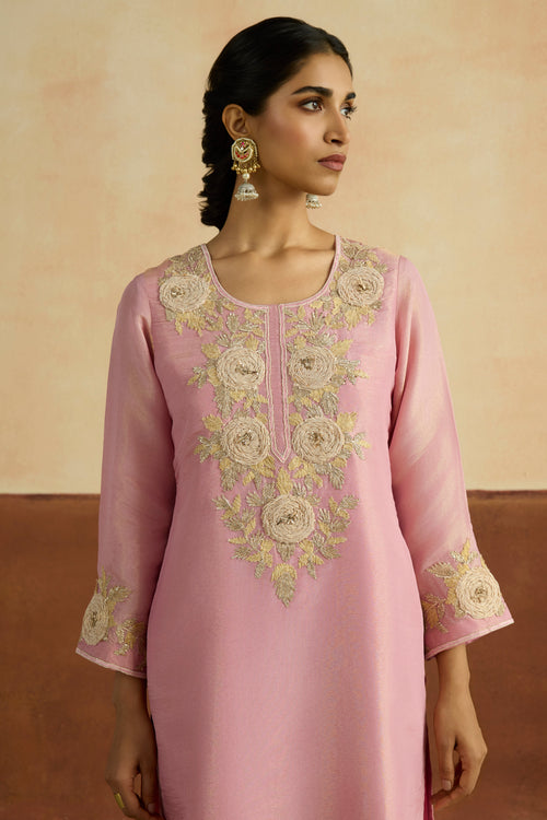 Manavi Embroidered Kurta Set (Unstitched)