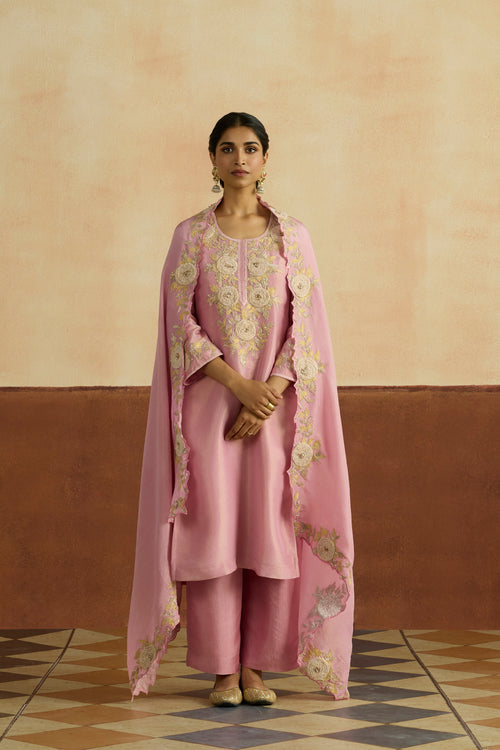 Manavi Embroidered Kurta Set (Unstitched)