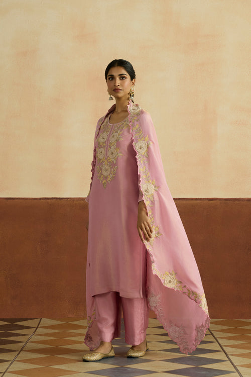 Manavi Embroidered Kurta Set (Unstitched)