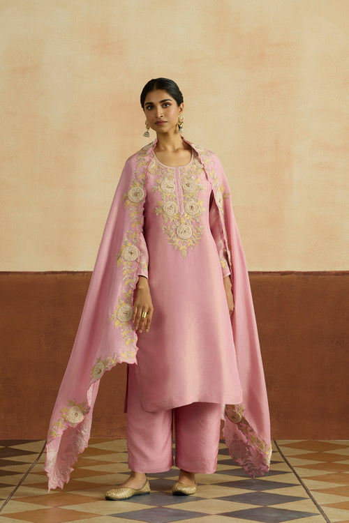 Manavi Embroidered Kurta Set (Unstitched)