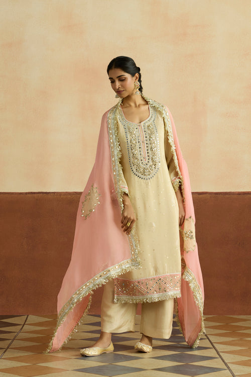 Omisha Embroidered Kurta Set (Unstitched)