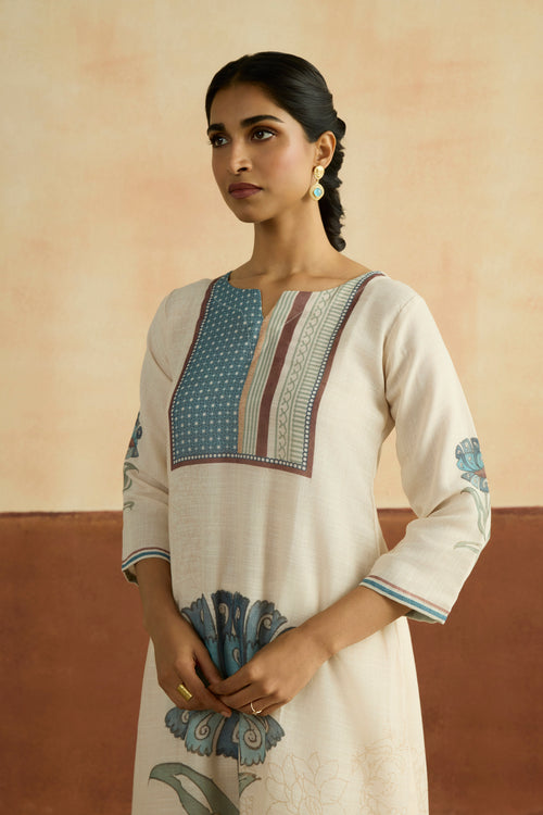 Rhea Embroidered Kurta Set