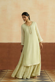 Pranavi Embroidered Kurta Set (Unstitched)