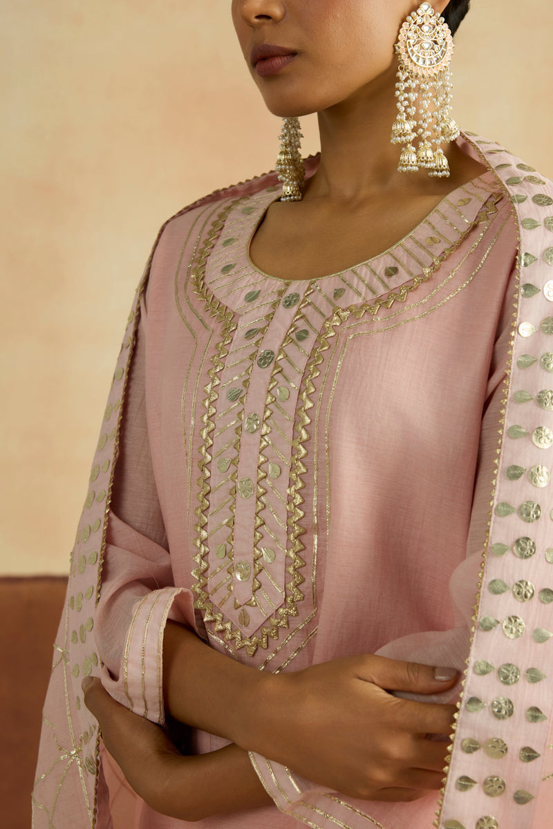 Mridula Embroidered Kurta Set (Unstitched)