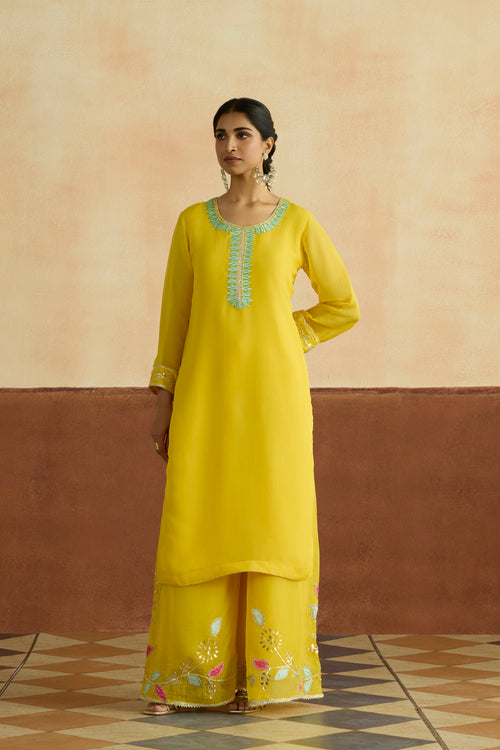 Purnima Embroidered Kurta Set (Unstitched)