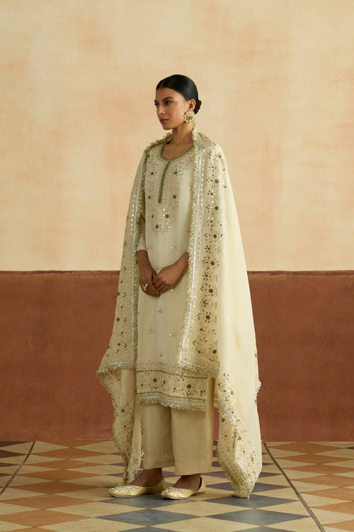 Malini Embroidered Kurta Set (Unstitched)
