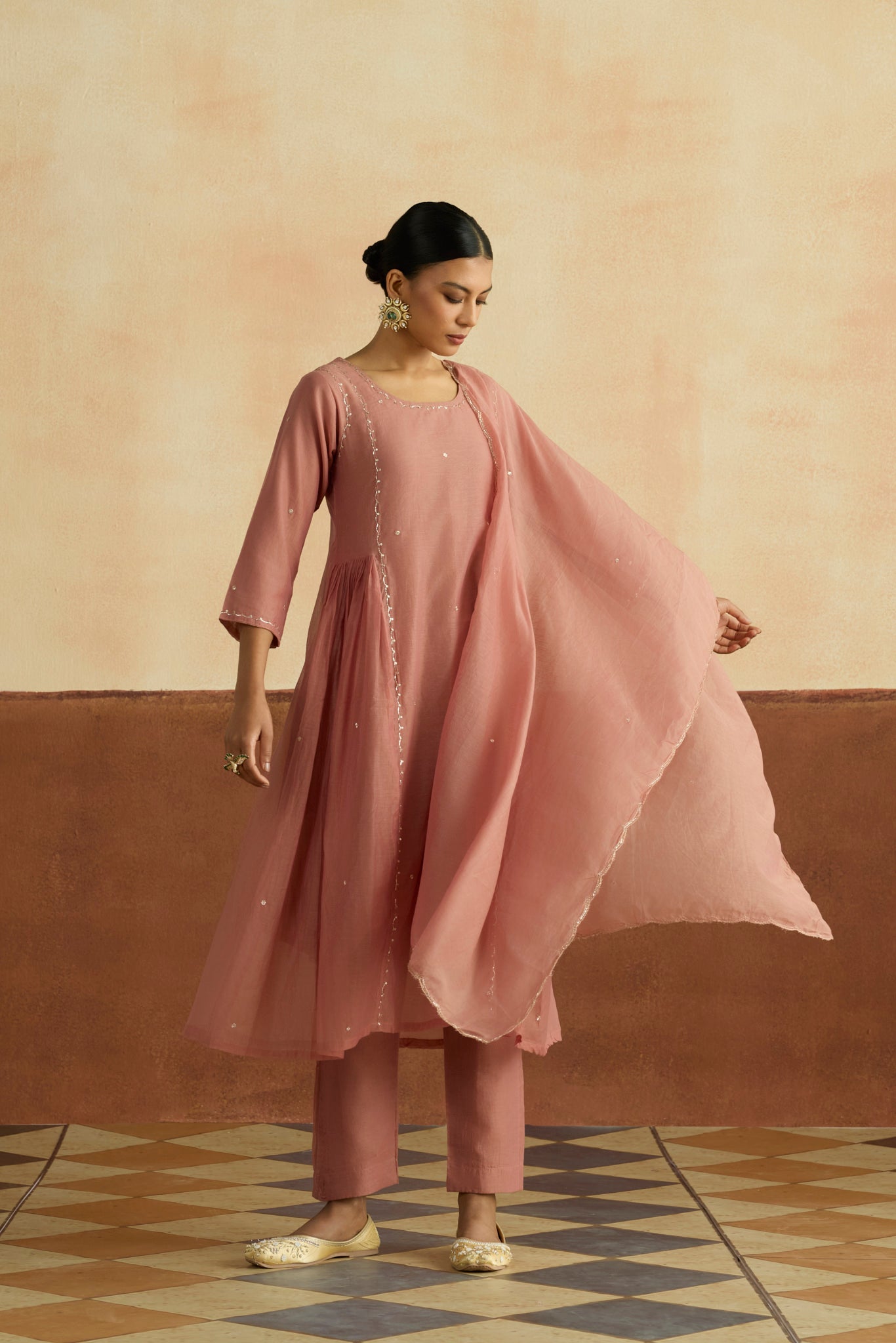 Ojasvi Embroidered Kurta Set