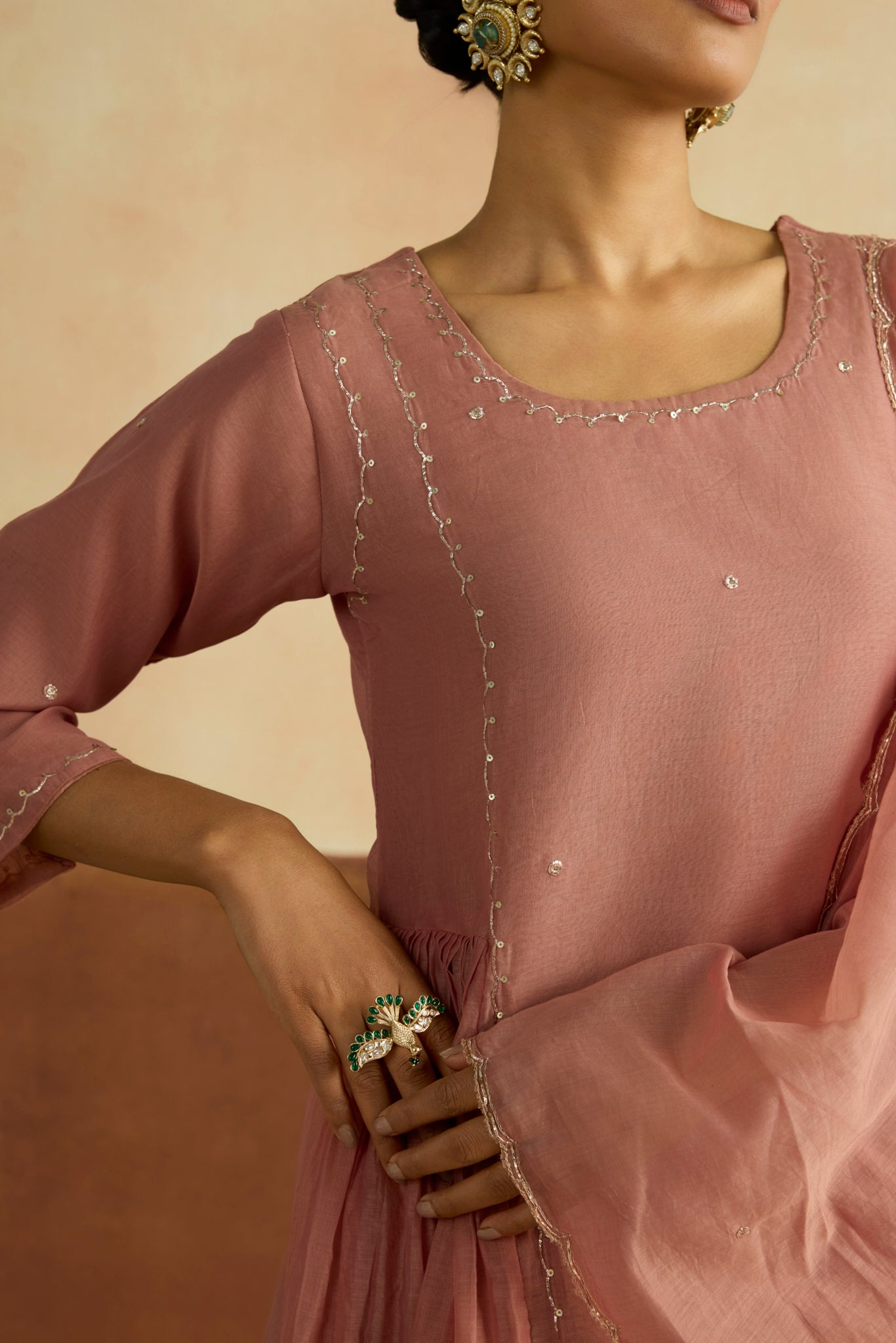 Ojasvi Embroidered Kurta Set