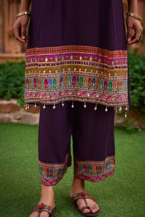 Husna Embroidered Kurta Set
