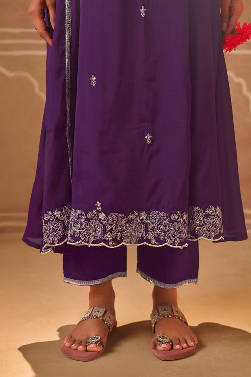 Afsana Embroidered Kurta Set