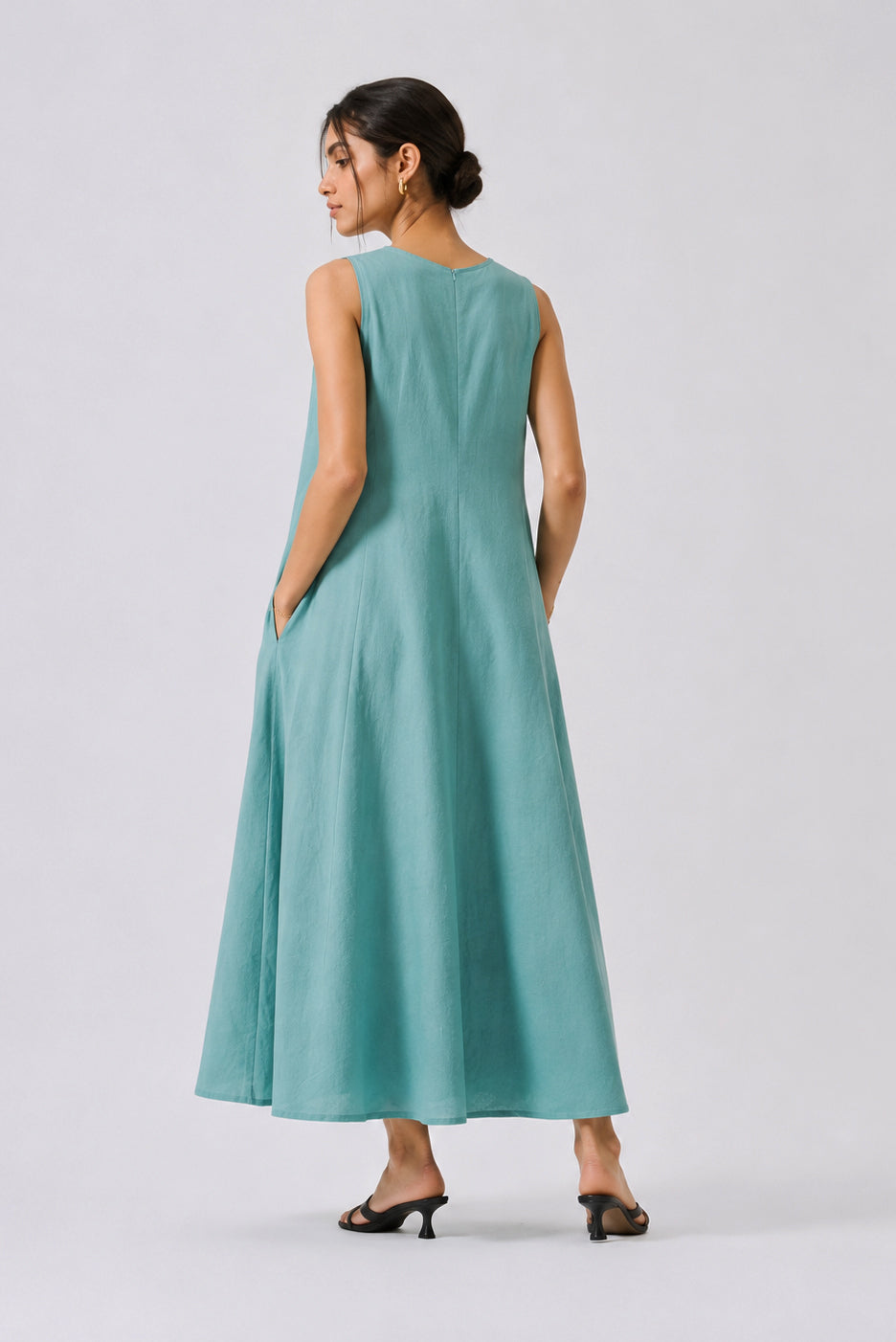 Mahnoor Dress