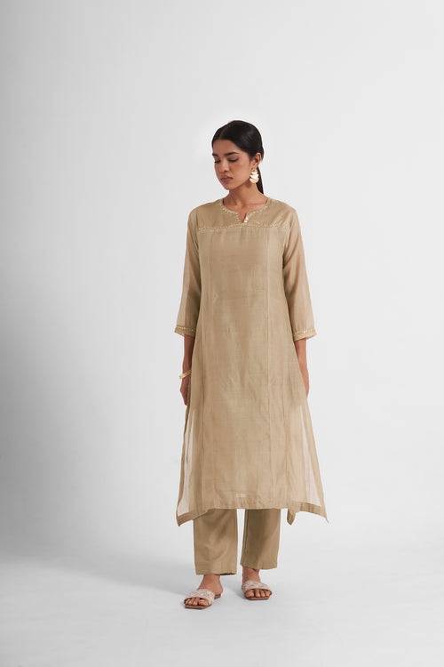 Sumbul  Embroidered Kurta Set - House of Ayuda
