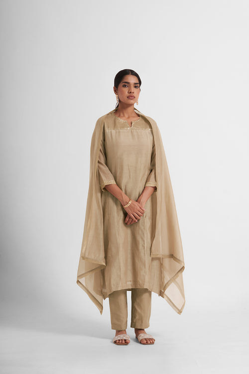 Sumbul  Embroidered Kurta Set - House of Ayuda