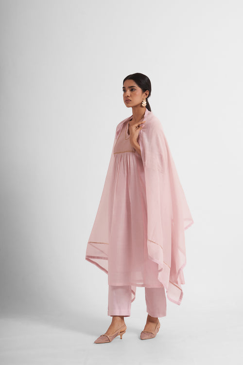 Neyab Embroidered Kurta Set