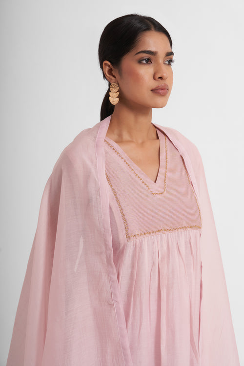 Neyab Embroidered Kurta Set