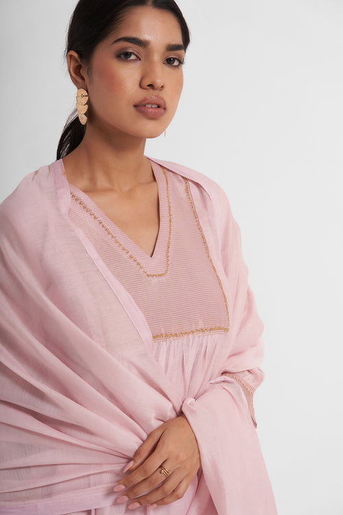 Neyab Embroidered Kurta Set