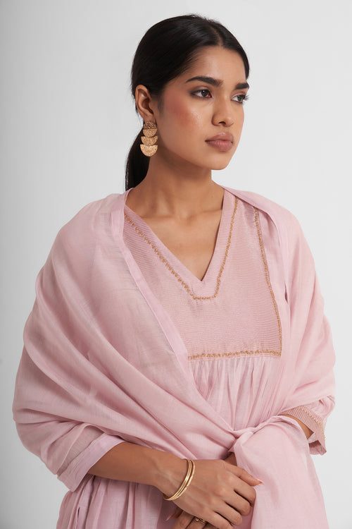 Neyab Embroidered Kurta Set